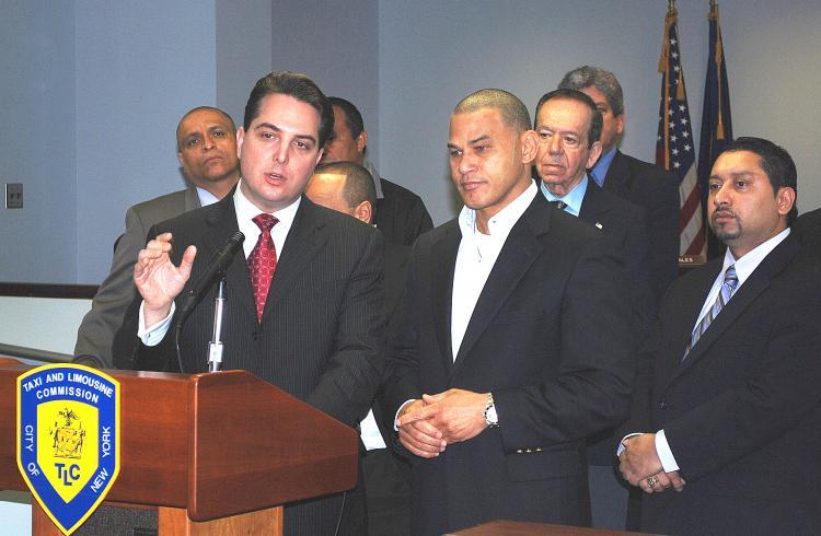 <a><img src="https://www.theepochtimes.com/assets/uploads/2015/09/TLCweb.jpg" alt="From left to right (front) are TLC Commissioner and chairman Matthew W. Daus, NYS Federation of Taxi Drivers founder and spokesman Fernando Mateo, and Federation director Frenchie Munoz. Behind them are Federation president Jose Villoria and TLC Staten Is (Photo courtesy Allan Fromberg)" title="From left to right (front) are TLC Commissioner and chairman Matthew W. Daus, NYS Federation of Taxi Drivers founder and spokesman Fernando Mateo, and Federation director Frenchie Munoz. Behind them are Federation president Jose Villoria and TLC Staten Is (Photo courtesy Allan Fromberg)" width="320" class="size-medium wp-image-1828721"/></a>