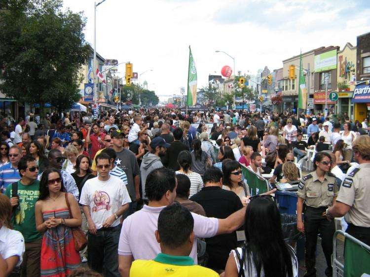 <a><img src="https://www.theepochtimes.com/assets/uploads/2015/09/TOD.jpg" alt="People take part in last year's Taste of the Danforth. The festival will be held Aug. 5-7 this year.  (Courtesy Taste of the Danforth)" title="People take part in last year's Taste of the Danforth. The festival will be held Aug. 5-7 this year.  (Courtesy Taste of the Danforth)" width="320" class="size-medium wp-image-1799833"/></a>