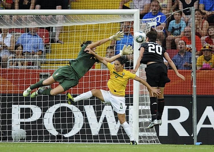 <a><img src="https://www.theepochtimes.com/assets/uploads/2015/09/USWNT118737195.jpg" alt="USA's Abby Wambach (No. 20) heads in an incredible equalizing goal in the 122nd minute of play against Brazil at the FIFA Women's World Cup. (Robert Michael/AFP/Getty Images)" title="USA's Abby Wambach (No. 20) heads in an incredible equalizing goal in the 122nd minute of play against Brazil at the FIFA Women's World Cup. (Robert Michael/AFP/Getty Images)" width="575" class="size-medium wp-image-1801130"/></a>