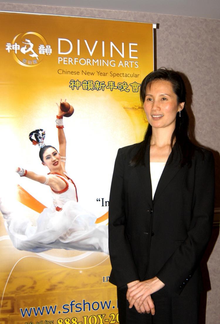 <a><img src="https://www.theepochtimes.com/assets/uploads/2015/09/VinaLeeSF.jpg" alt="Vina Lee, choreographer and lead dancer for the Divine Performing Arts, recently visited the San Francisco Bay Area to promote the upcoming Chinese New Year Spectacular. (Steve Ispas/The Epoch Times)" title="Vina Lee, choreographer and lead dancer for the Divine Performing Arts, recently visited the San Francisco Bay Area to promote the upcoming Chinese New Year Spectacular. (Steve Ispas/The Epoch Times)" width="320" class="size-medium wp-image-1833379"/></a>
