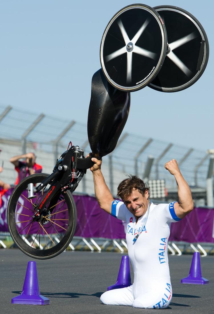 <a><img class="size-full wp-image-1782336" title="OLY-2012-PARALYMPICS-CYCLING" src="https://www.theepochtimes.com/assets/uploads/2015/09/Zanardi151269849.jpg" alt="Former Formula 1 race car driver Alex Zanardi of Italy won the gold medal in the men's individual H4 time trial on Wednesday. (Leon Neal/AFP/GettyImages)" width="750" height="1102"/></a>
