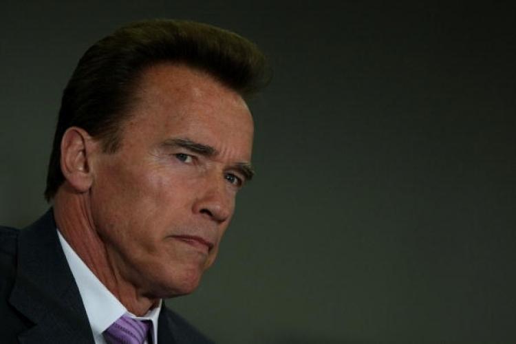 <a><img src="https://www.theepochtimes.com/assets/uploads/2015/09/arnold.jpg" alt="File photo of California governor Arnold Schwarzenegger. (Justin Sullivan/Getty Images)" title="File photo of California governor Arnold Schwarzenegger. (Justin Sullivan/Getty Images)" width="320" class="size-medium wp-image-1835008"/></a>