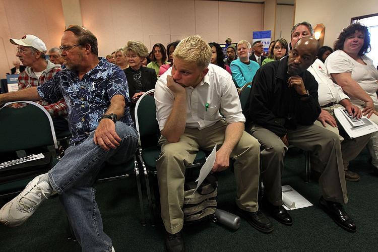 <a><img src="https://www.theepochtimes.com/assets/uploads/2015/09/blob98554130.jpg" alt="Coloradans listen during the opening session of the 'Job Hunters Boot Camp' on April 19, 2010 in Aurora, Colorado. Hundreds of unemployed residents turned out for the seminar and job fair. (John Moore/Getty Images)" title="Coloradans listen during the opening session of the 'Job Hunters Boot Camp' on April 19, 2010 in Aurora, Colorado. Hundreds of unemployed residents turned out for the seminar and job fair. (John Moore/Getty Images)" width="320" class="size-medium wp-image-1820835"/></a>