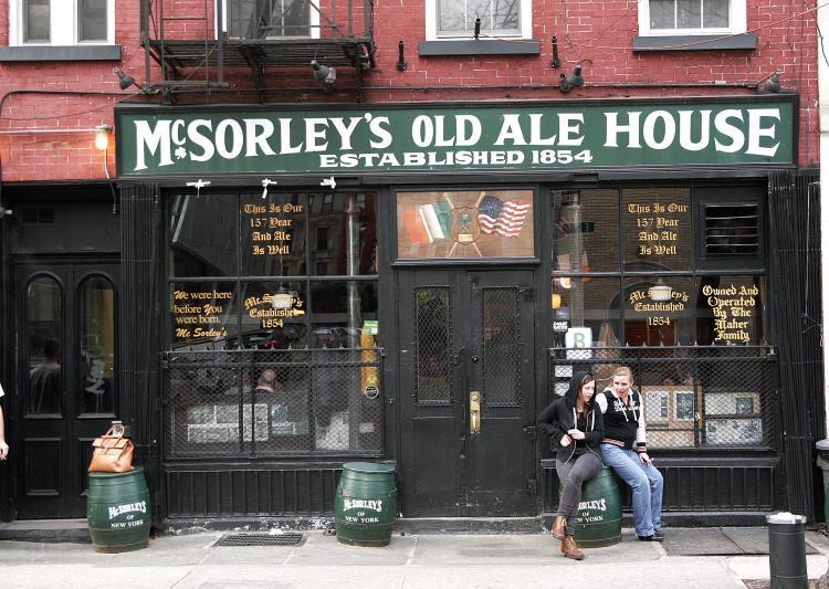<a><img src="https://www.theepochtimes.com/assets/uploads/2015/09/building.jpg" alt="BE GOOD OR BE GONE: McSorley's Old Ale House on 15 E. 7th Street is the oldest tavern in New York City. (Tim McDevitt/The Epoch Times)" title="BE GOOD OR BE GONE: McSorley's Old Ale House on 15 E. 7th Street is the oldest tavern in New York City. (Tim McDevitt/The Epoch Times)" width="320" class="size-medium wp-image-1806749"/></a>