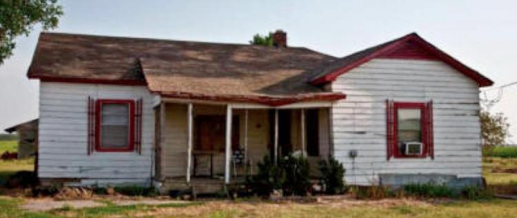 <a><img src="https://www.theepochtimes.com/assets/uploads/2015/09/cashhome.jpg" alt="Johnny Cash had lived in this home in Dyess, Ark. for about two decades since the 1930s. The Arkansas State University is planning to turn the home into a museum. (Courtesy of Arkansas State University)" title="Johnny Cash had lived in this home in Dyess, Ark. for about two decades since the 1930s. The Arkansas State University is planning to turn the home into a museum. (Courtesy of Arkansas State University)" width="320" class="size-medium wp-image-1805148"/></a>