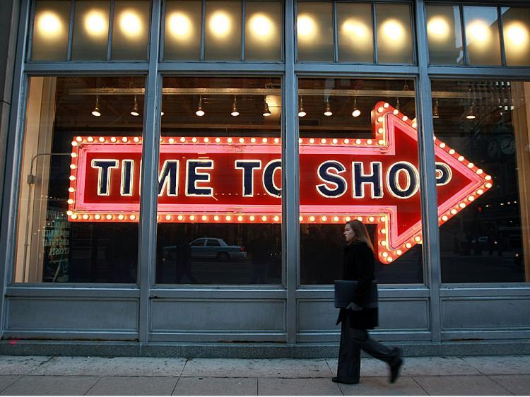 <a><img src="https://www.theepochtimes.com/assets/uploads/2015/09/chop83635797.jpg" alt="A pedestrian walks by an Old Navy store on November 10, 2008 in Chicago, Illinois. Retailers are starting to decorate their stores with Christmas decorations as they try to extend the holiday shopping season.  (Justin Sullivan/Getty Images)" title="A pedestrian walks by an Old Navy store on November 10, 2008 in Chicago, Illinois. Retailers are starting to decorate their stores with Christmas decorations as they try to extend the holiday shopping season.  (Justin Sullivan/Getty Images)" width="320" class="size-medium wp-image-1832931"/></a>