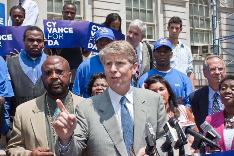 <a><img src="https://www.theepochtimes.com/assets/uploads/2015/09/cv.jpg" alt="Cy Vance speaks to crowd about his plan to reduce recidivism from the steps of City Hall on Wednesday. (Cliff Jia/The Epoch Times)" title="Cy Vance speaks to crowd about his plan to reduce recidivism from the steps of City Hall on Wednesday. (Cliff Jia/The Epoch Times)" width="320" class="size-medium wp-image-1827216"/></a>