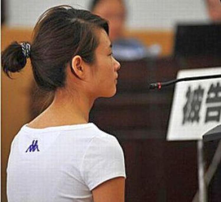 <a><img class="wp-image-1786270" title="Deng Yujiao at the court hearing in June 16. (The Epoch Times)" src="https://www.theepochtimes.com/assets/uploads/2015/09/deng.jpg" alt="" width="245" height="223"/></a>