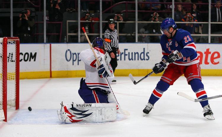 <a><img src="https://www.theepochtimes.com/assets/uploads/2015/09/drury.jpg" alt="BIG NIGHT: Rangers captain Chris Drury tips his second goal of the game past Carey Price at MSG on Tuesday night. (Jim McIsaac/Getty Images)" title="BIG NIGHT: Rangers captain Chris Drury tips his second goal of the game past Carey Price at MSG on Tuesday night. (Jim McIsaac/Getty Images)" width="320" class="size-medium wp-image-1828930"/></a>