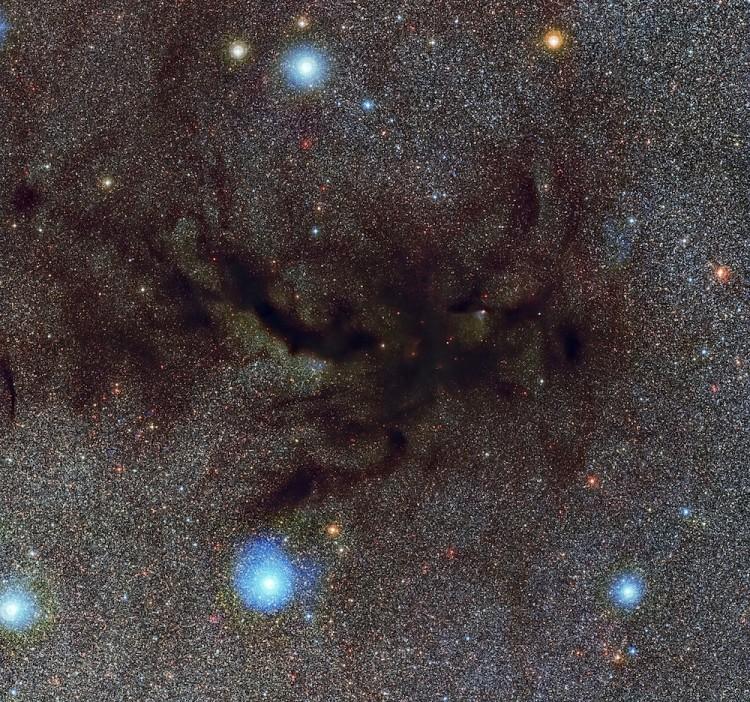 <a><img class="size-full wp-image-1783336" title="The mouthpiece of the Pipe Nebula" src="https://www.theepochtimes.com/assets/uploads/2015/09/eso1233a.jpg" alt="" width="750" height="702"/></a>