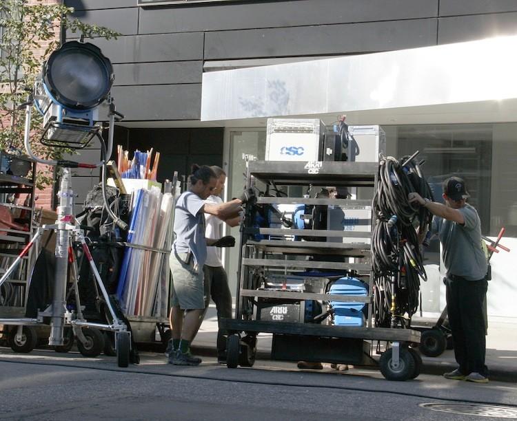 <a><img src="https://www.theepochtimes.com/assets/uploads/2015/09/film09876shoot1.jpg" alt="STRIKE THE SET: A film crew wraps up their work for the day on the film 'What Masie Knew,' starring Julianne Moore and Alexander Skarsgard. The crew worked on West 18th Street on Monday and the film will continue shooting around the city until late September.  (Tim McDevitt/The Epoch Times)" title="STRIKE THE SET: A film crew wraps up their work for the day on the film 'What Masie Knew,' starring Julianne Moore and Alexander Skarsgard. The crew worked on West 18th Street on Monday and the film will continue shooting around the city until late September.  (Tim McDevitt/The Epoch Times)" width="320" class="size-medium wp-image-1799010"/></a>
