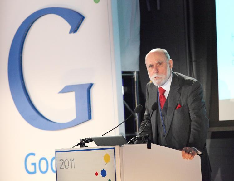 <a><img class="size-medium wp-image-1809785" title="SCIENCE FAIR: Google vice president Vint Cerf spoke at the inaugural Google Science Fair at the Google offices on Tuesday. The science fair is open to students 13-18 years old from around the world.  (Gary Du/The epoch Times)" src="https://www.theepochtimes.com/assets/uploads/2015/09/googlecerf.JPG" alt="SCIENCE FAIR: Google vice president Vint Cerf spoke at the inaugural Google Science Fair at the Google offices on Tuesday. The science fair is open to students 13-18 years old from around the world.  (Gary Du/The epoch Times)" width="320"/></a>