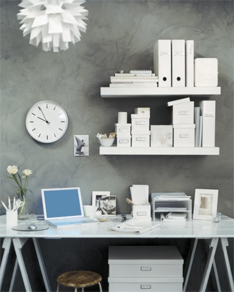 <a><img src="https://www.theepochtimes.com/assets/uploads/2015/09/gray_office.jpg" alt="Getting yourself organised in style can improve your quality of life as well as the look of your office. (www.kikki-k.com.au)" title="Getting yourself organised in style can improve your quality of life as well as the look of your office. (www.kikki-k.com.au)" width="320" class="size-medium wp-image-1834849"/></a>
