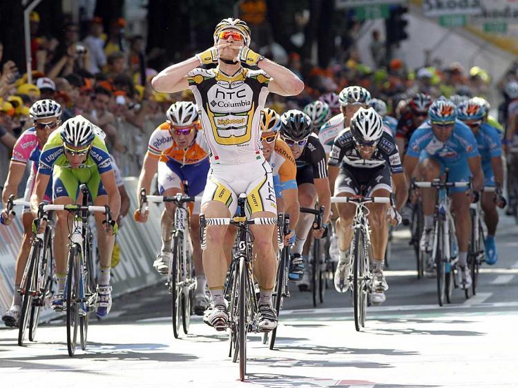 <a><img src="https://www.theepochtimes.com/assets/uploads/2015/09/greipel101010500.jpg" alt="Andre Greipel crosses the finish line to win the 18th stage in the 93rd Giro d'Itali. (Luk Beines/AFP/Getty Images)" title="Andre Greipel crosses the finish line to win the 18th stage in the 93rd Giro d'Itali. (Luk Beines/AFP/Getty Images)" width="320" class="size-medium wp-image-1819393"/></a>
