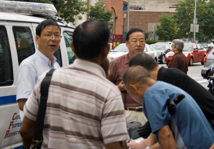 <a><img src="https://www.theepochtimes.com/assets/uploads/2015/09/hatetable.jpg" alt="HATE TABLE: A table to distribute hate materials and gather signatures against Falun Gong was set up on the corner of Main Street and Sanford Avenue on Aug. 2. (Genevieve Long/The Epoch Times)" title="HATE TABLE: A table to distribute hate materials and gather signatures against Falun Gong was set up on the corner of Main Street and Sanford Avenue on Aug. 2. (Genevieve Long/The Epoch Times)" width="320" class="size-medium wp-image-1833755"/></a>