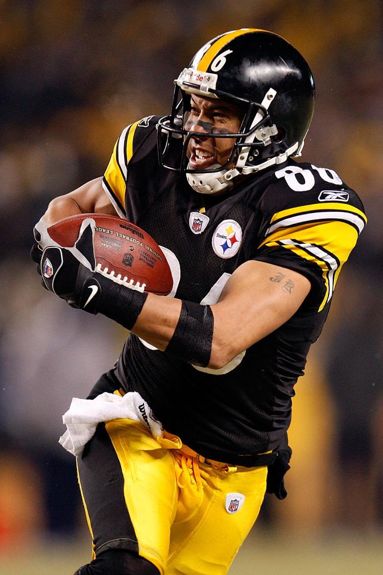 <a><img src="https://www.theepochtimes.com/assets/uploads/2015/09/heinz84246797.jpg" alt="Hines Ward runs against the San Diego Chargers during their AFC Divisional Playoff Game on January 11, 2009 at Heinz Field in Pittsburgh, Pennsylvania.   (Gregory Shamus/Getty Images)" title="Hines Ward runs against the San Diego Chargers during their AFC Divisional Playoff Game on January 11, 2009 at Heinz Field in Pittsburgh, Pennsylvania.   (Gregory Shamus/Getty Images)" width="320" class="size-medium wp-image-1830911"/></a>