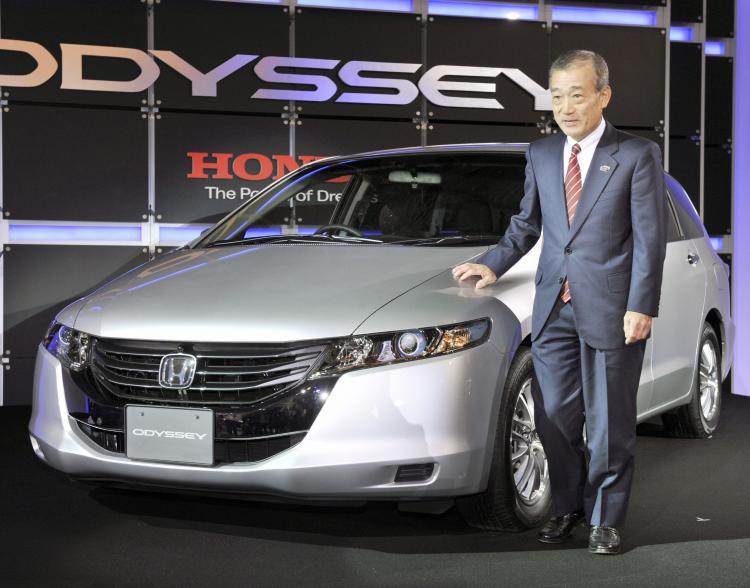 <a><img src="https://www.theepochtimes.com/assets/uploads/2015/09/honda_odyessey_83290689.jpg" alt="In this file photo, Japan's auto giant Honda Motor president Takeo Fukui displays the company's mini-van 'Odyssey'. Honda is recalling a large volume of Odyessey and Element brands over a brake issue. (Yoshikazu Tsuno/AFP/Getty Images)" title="In this file photo, Japan's auto giant Honda Motor president Takeo Fukui displays the company's mini-van 'Odyssey'. Honda is recalling a large volume of Odyessey and Element brands over a brake issue. (Yoshikazu Tsuno/AFP/Getty Images)" width="320" class="size-medium wp-image-1822019"/></a>