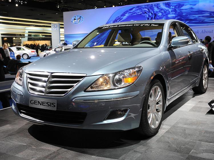 <a><img src="https://www.theepochtimes.com/assets/uploads/2015/09/hundeye84245928.jpg" alt="The Hyundai Genesis is one of IIHS's Top Safety Picks for 2011. (Stan Honda/AFP/Getty Images)" title="The Hyundai Genesis is one of IIHS's Top Safety Picks for 2011. (Stan Honda/AFP/Getty Images)" width="320" class="size-medium wp-image-1810595"/></a>