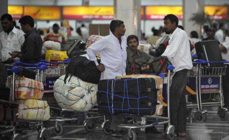 <a><img src="https://www.theepochtimes.com/assets/uploads/2015/09/india100963634.jpg" alt="Foreign travelers wait with their luggage for information on Air India flights at the Indira Gandhi International Airport in New Delhi on May 26, 2010.  (Raveendran/AFP/Getty Images)" title="Foreign travelers wait with their luggage for information on Air India flights at the Indira Gandhi International Airport in New Delhi on May 26, 2010.  (Raveendran/AFP/Getty Images)" width="320" class="size-medium wp-image-1819404"/></a>