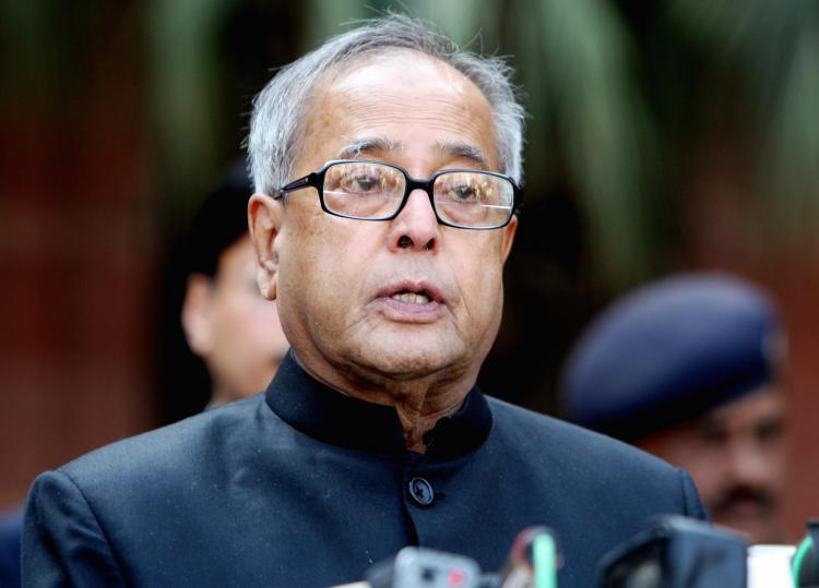 <a><img src="https://www.theepochtimes.com/assets/uploads/2015/09/india_extminister84507046.jpg" alt="Indian Minister for External Affairs Pranab Mukherjee talks to media representatives following his visit to Sril Lanka, at the Ministry of External Affairs in New Delhi on Jan. 28, 2009. (Raveendran/AFP/Getty Images)" title="Indian Minister for External Affairs Pranab Mukherjee talks to media representatives following his visit to Sril Lanka, at the Ministry of External Affairs in New Delhi on Jan. 28, 2009. (Raveendran/AFP/Getty Images)" width="320" class="size-medium wp-image-1830845"/></a>