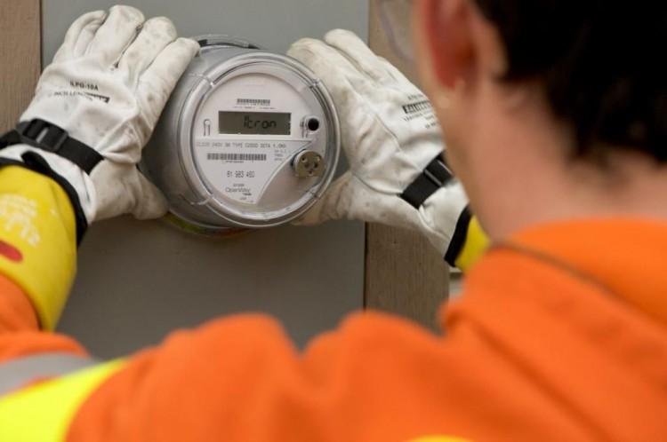 <a><img src="https://www.theepochtimes.com/assets/uploads/2015/09/installer.jpg" alt="A worker with Corix Utilities installs a smart meter on a B.C. home. BC Hydro began rolling out its digital 'smart' meter program in the province on July 1, but opponents are still hoping they can stop it.  (BC Hydro)" title="A worker with Corix Utilities installs a smart meter on a B.C. home. BC Hydro began rolling out its digital 'smart' meter program in the province on July 1, but opponents are still hoping they can stop it.  (BC Hydro)" width="320" class="size-medium wp-image-1799589"/></a>