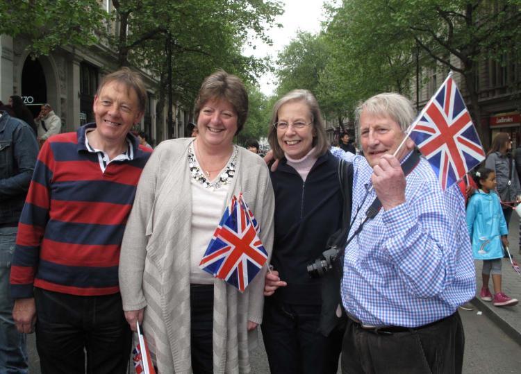 <a><img src="https://www.theepochtimes.com/assets/uploads/2015/09/johnseller.jpg" alt="John Seller (R) and his wife (2R), a couple from Wheathamstead in Hertfordshire, celebrate the royal wedding near Westminster Abbey with their neighbors, Julie Bell (2L) and her husband (L). (Yukari Werrell/The Epoch Times)" title="John Seller (R) and his wife (2R), a couple from Wheathamstead in Hertfordshire, celebrate the royal wedding near Westminster Abbey with their neighbors, Julie Bell (2L) and her husband (L). (Yukari Werrell/The Epoch Times)" width="575" class="size-medium wp-image-1804725"/></a>
