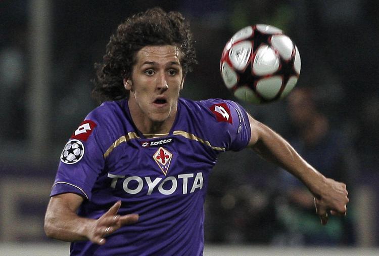 <a><img src="https://www.theepochtimes.com/assets/uploads/2015/09/jovetic.jpg" alt="TEEN SENSATION: Fiorentina's Stevan Jovetic keeps his eye on the ball against Liverpool. (FABIO MUZZI/AFP/Getty Images)" title="TEEN SENSATION: Fiorentina's Stevan Jovetic keeps his eye on the ball against Liverpool. (FABIO MUZZI/AFP/Getty Images)" width="320" class="size-medium wp-image-1826025"/></a>