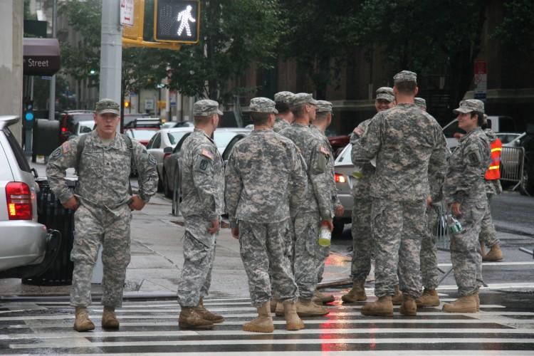 <a><img src="https://www.theepochtimes.com/assets/uploads/2015/09/julieIMG_8976.JPG" alt="U.S. Army troops gather on Lexington Avenue between 24th and 26th streets on Saturday. (Julie Valdrez/The Epoch Times)" title="U.S. Army troops gather on Lexington Avenue between 24th and 26th streets on Saturday. (Julie Valdrez/The Epoch Times)" width="350" class="size-medium wp-image-1798694"/></a>