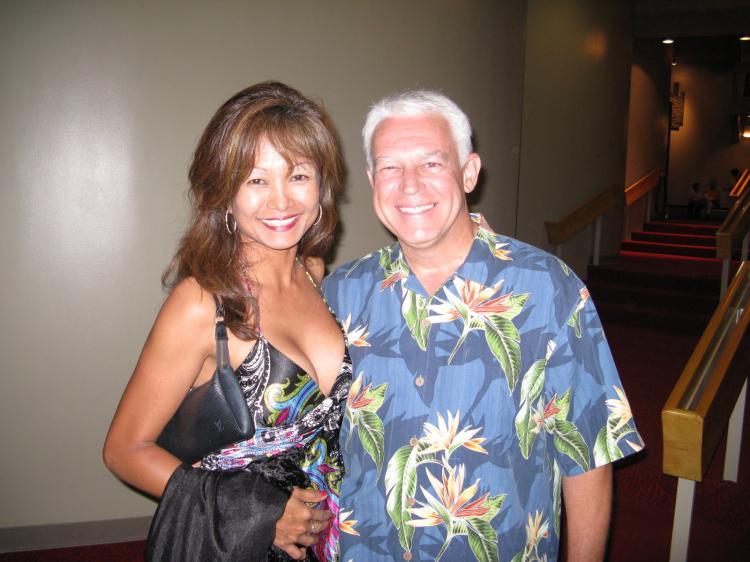 <a><img src="https://www.theepochtimes.com/assets/uploads/2015/09/k.JPG" alt="Mr. and Mrs. Kline in the foyer, after having enjoyed the show (The Epoch Times)" title="Mr. and Mrs. Kline in the foyer, after having enjoyed the show (The Epoch Times)" width="320" class="size-medium wp-image-1829139"/></a>