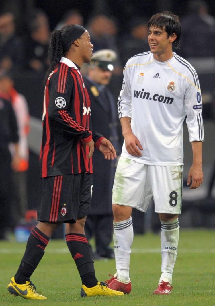 <a><img src="https://www.theepochtimes.com/assets/uploads/2015/09/kakaron2.jpg" alt="Ronaldinho (left) and Kaka chat after their Champions League encounter at the San Siro on Tuesday. (Christophe Simon/AFP/Getty Images)" title="Ronaldinho (left) and Kaka chat after their Champions League encounter at the San Siro on Tuesday. (Christophe Simon/AFP/Getty Images)" width="320" class="size-medium wp-image-1825427"/></a>