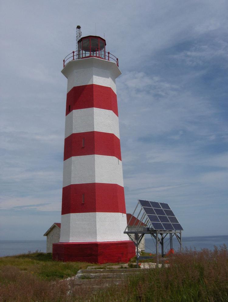 <a><img src="https://www.theepochtimes.com/assets/uploads/2015/09/lighthouseielighthouseie." alt="Sambro Island lighthouse after it was freshly painted for its 250th birthday celebration in 2008. Located at the entrance to Halifax Harbour, Nova Scotia, Sambro is the oldest surviving lighthouse in North America and a Canadian National Historic Site. It is one of the 970 lighthouses declared surplus by the government. (Barry MacDonald)" title="Sambro Island lighthouse after it was freshly painted for its 250th birthday celebration in 2008. Located at the entrance to Halifax Harbour, Nova Scotia, Sambro is the oldest surviving lighthouse in North America and a Canadian National Historic Site. It is one of the 970 lighthouses declared surplus by the government. (Barry MacDonald)" width="300" class="size-medium wp-image-1817685"/></a>
