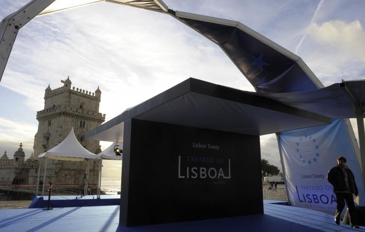 <a><img src="https://www.theepochtimes.com/assets/uploads/2015/09/lisbon-93525521.jpg" alt="View of the Belem Tower before a ceremony to mark the entry into force of the European Union's Lisbon Treaty, on Dec. 1, in Lisbon. (Miguel Riopa/AFP/Getty Images)" title="View of the Belem Tower before a ceremony to mark the entry into force of the European Union's Lisbon Treaty, on Dec. 1, in Lisbon. (Miguel Riopa/AFP/Getty Images)" width="320" class="size-medium wp-image-1824955"/></a>