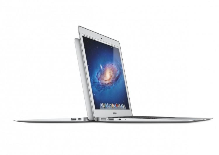 <a><img src="https://www.theepochtimes.com/assets/uploads/2015/09/macairlion.jpg" alt="The new MacBook Air with the latest OS X Lion operating system.  (Courtesy of apple.com)" title="The new MacBook Air with the latest OS X Lion operating system.  (Courtesy of apple.com)" width="575" class="size-medium wp-image-1800625"/></a>