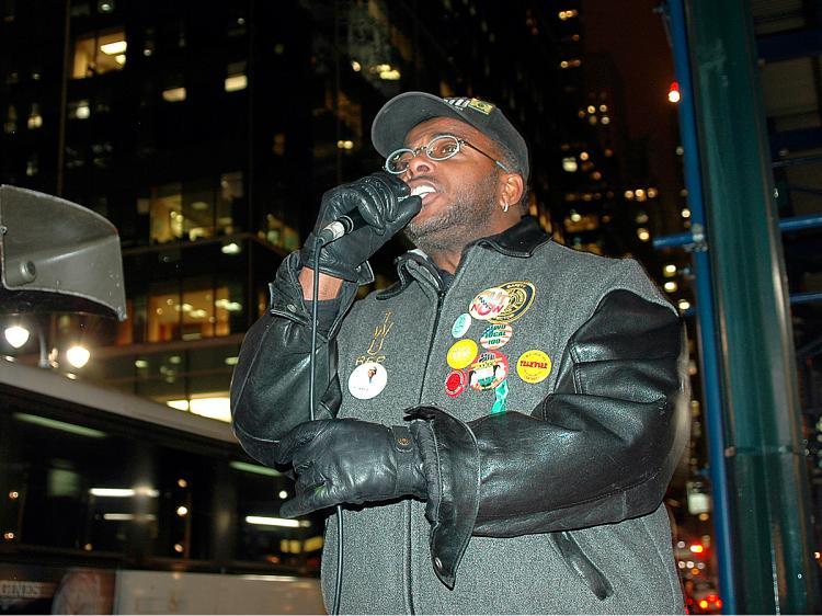 <a><img src="https://www.theepochtimes.com/assets/uploads/2015/09/mta.jpg" alt="PROTESTING MTA: Charles Jenkins, a leader of the Coalition of Black Trade Unionists, speaks at the rally outside MTA headquarters Tuesday night. (Jonathan Weeks/The Epoch Times)" title="PROTESTING MTA: Charles Jenkins, a leader of the Coalition of Black Trade Unionists, speaks at the rally outside MTA headquarters Tuesday night. (Jonathan Weeks/The Epoch Times)" width="320" class="size-medium wp-image-1832337"/></a>