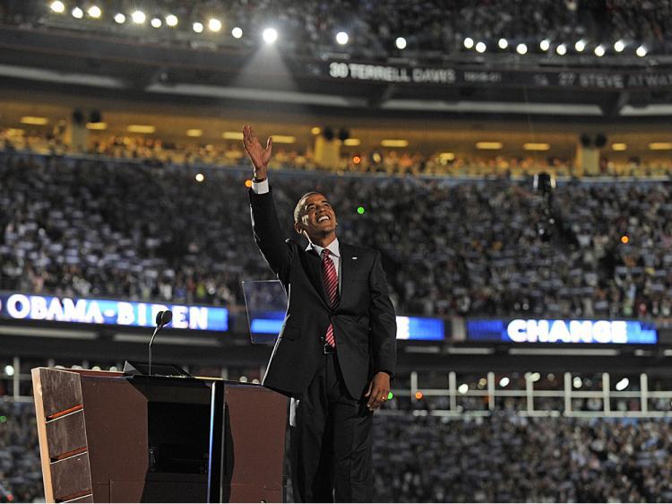 <a><img src="https://www.theepochtimes.com/assets/uploads/2015/09/obama82593324.jpg" alt="Democratic presidential candidate Barack Obama arrives on stage on the fourth and final night of the Democratic National Convention 2008 at the Invesco Field August 28, 2008 in Denver, Colorado.  (Emmanuel Dunand/AFP/Getty Images)" title="Democratic presidential candidate Barack Obama arrives on stage on the fourth and final night of the Democratic National Convention 2008 at the Invesco Field August 28, 2008 in Denver, Colorado.  (Emmanuel Dunand/AFP/Getty Images)" width="320" class="size-medium wp-image-1833875"/></a>