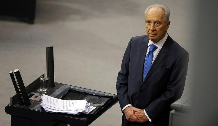 <a><img src="https://www.theepochtimes.com/assets/uploads/2015/09/preszas96206510.jpg" alt="Israeli President Shimon Peres is applauded after addressing the Bundestag lower house of parliament on the occasion of International Holocaust Remembrance Day, in Berlin on January 27, 2010. (Michael Gottschalk/AFP/Getty Images)" title="Israeli President Shimon Peres is applauded after addressing the Bundestag lower house of parliament on the occasion of International Holocaust Remembrance Day, in Berlin on January 27, 2010. (Michael Gottschalk/AFP/Getty Images)" width="320" class="size-medium wp-image-1823622"/></a>