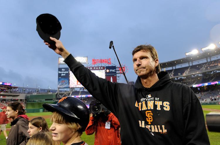 <a><img src="https://www.theepochtimes.com/assets/uploads/2015/09/randy.jpg" alt="300 WINS: Randy Johnson salutes the crowd on June 4 after beating the Washington Nationals and reaching that all-important pitching milestone in one of baseball's memorable moments of the season so far. (Greg Fiume/Getty Images)" title="300 WINS: Randy Johnson salutes the crowd on June 4 after beating the Washington Nationals and reaching that all-important pitching milestone in one of baseball's memorable moments of the season so far. (Greg Fiume/Getty Images)" width="320" class="size-medium wp-image-1827366"/></a>