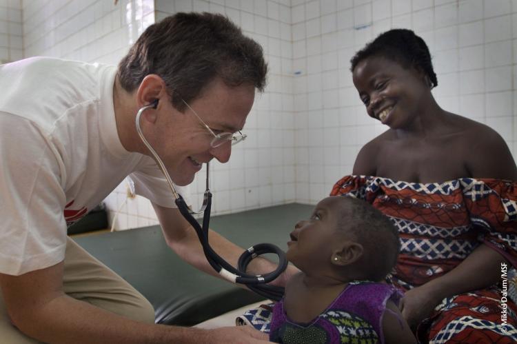 <a><img src="https://www.theepochtimes.com/assets/uploads/2015/09/sdsd." alt="Dr. Gerhard Kostl of Doctors Without Borders/Medecins Sans Frontiere (MSF) examines a child at Man Hospital in West Africa's Ivory Coast. MSF's new online warehouse provides an innovative way to donate toward items that support international aid work (Mikkel Dalum/MSF)" title="Dr. Gerhard Kostl of Doctors Without Borders/Medecins Sans Frontiere (MSF) examines a child at Man Hospital in West Africa's Ivory Coast. MSF's new online warehouse provides an innovative way to donate toward items that support international aid work (Mikkel Dalum/MSF)" width="300" class="size-medium wp-image-1811690"/></a>