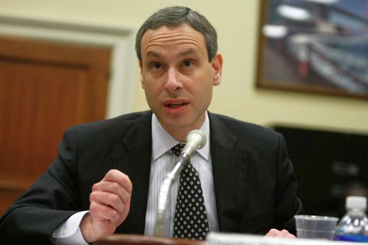 <a><img src="https://www.theepochtimes.com/assets/uploads/2015/09/shulman87847223.jpg" alt="Internal Revenue Service Commissioner Douglas Shulman testifies during a hearing before a House committee in Washington, D.C. last year. (Alex Wong/Getty Images)" title="Internal Revenue Service Commissioner Douglas Shulman testifies during a hearing before a House committee in Washington, D.C. last year. (Alex Wong/Getty Images)" width="320" class="size-medium wp-image-1821163"/></a>