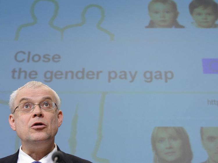 <a><img src="https://www.theepochtimes.com/assets/uploads/2015/09/spidla-85195378-small.jpg" alt="European Employment, Social Affairs, and Equal Opportunities commissioner Vladimir Spidla speaks at a press conference on the European Gender Pay Gap Women and Men campaign on March 3 at EU headquarters in Brussels. (John Thys/AFP/Getty Images)" title="European Employment, Social Affairs, and Equal Opportunities commissioner Vladimir Spidla speaks at a press conference on the European Gender Pay Gap Women and Men campaign on March 3 at EU headquarters in Brussels. (John Thys/AFP/Getty Images)" width="320" class="size-medium wp-image-1825072"/></a>