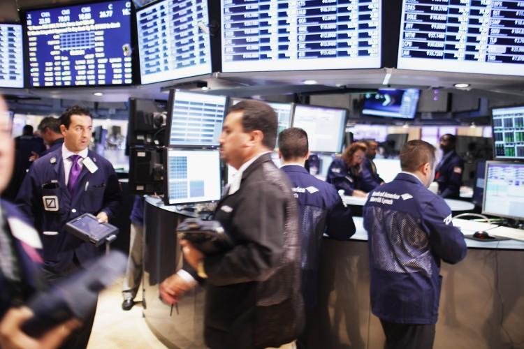 <a><img src="https://www.theepochtimes.com/assets/uploads/2015/09/stockExchange_121715664.jpg" alt="SOARING: Traders work on the floor of the New York Stock Exchange. Stocks soared on Tuesday, in the biggest one-day gain in almost two weeks.   (Spencer Platt/Getty Images)" title="SOARING: Traders work on the floor of the New York Stock Exchange. Stocks soared on Tuesday, in the biggest one-day gain in almost two weeks.   (Spencer Platt/Getty Images)" width="320" class="size-medium wp-image-1798923"/></a>