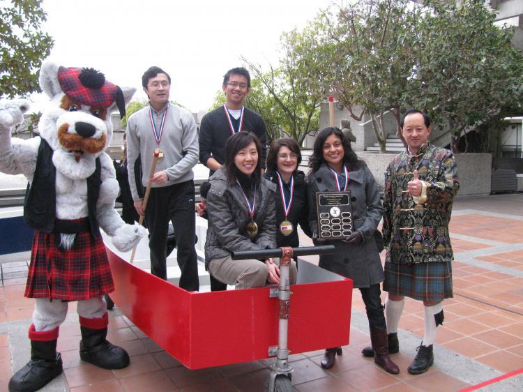 <a><img src="https://www.theepochtimes.com/assets/uploads/2015/09/todd+3.jpg" alt="Todd Wong (Far Right) founder of Gung Haggis Fat Choy takes part in Robbie Burns Day festivities at Simon Fraser University (June Huang)" title="Todd Wong (Far Right) founder of Gung Haggis Fat Choy takes part in Robbie Burns Day festivities at Simon Fraser University (June Huang)" width="320" class="size-medium wp-image-1823641"/></a>