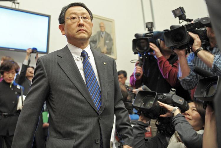 <a><img src="https://www.theepochtimes.com/assets/uploads/2015/09/toyoda97034532.jpg" alt="Toyota Motor Corporation President and CEO Akio Toyoda enters the room to testify before the U.S. House of Representatives Oversight and Government Reform Committee. (Tim Sloan/AFP/Getty Images)" title="Toyota Motor Corporation President and CEO Akio Toyoda enters the room to testify before the U.S. House of Representatives Oversight and Government Reform Committee. (Tim Sloan/AFP/Getty Images)" width="320" class="size-medium wp-image-1822688"/></a>