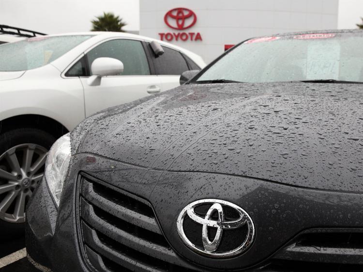 <a><img src="https://www.theepochtimes.com/assets/uploads/2015/09/toyota-95924759.jpg" alt="The Toyota logo is displayed on the grill of a new Camry at Toyota of Marin January 21, 2010 in San Rafael, California. (Justin Sullivan/Getty Images)" title="The Toyota logo is displayed on the grill of a new Camry at Toyota of Marin January 21, 2010 in San Rafael, California. (Justin Sullivan/Getty Images)" width="320" class="size-medium wp-image-1812597"/></a>