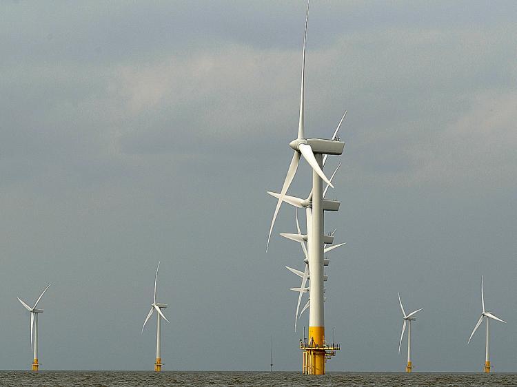 <a><img src="https://www.theepochtimes.com/assets/uploads/2015/09/wind102958011.jpg" alt="Scroby Sands wind farm, 2 miles off the coast of Britain, is one of the UK's first commercial offshore wind farms; Cape Widn hopes to earn the same distinction in the U.S. (Shaun Curry/AFP/Getty Images)" title="Scroby Sands wind farm, 2 miles off the coast of Britain, is one of the UK's first commercial offshore wind farms; Cape Widn hopes to earn the same distinction in the U.S. (Shaun Curry/AFP/Getty Images)" width="320" class="size-medium wp-image-1810911"/></a>