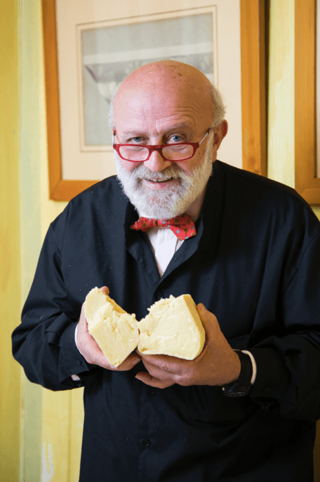 Renato Brancaleoni makes exceptional cheeses. (Channaly Philipp/Epoch Times)