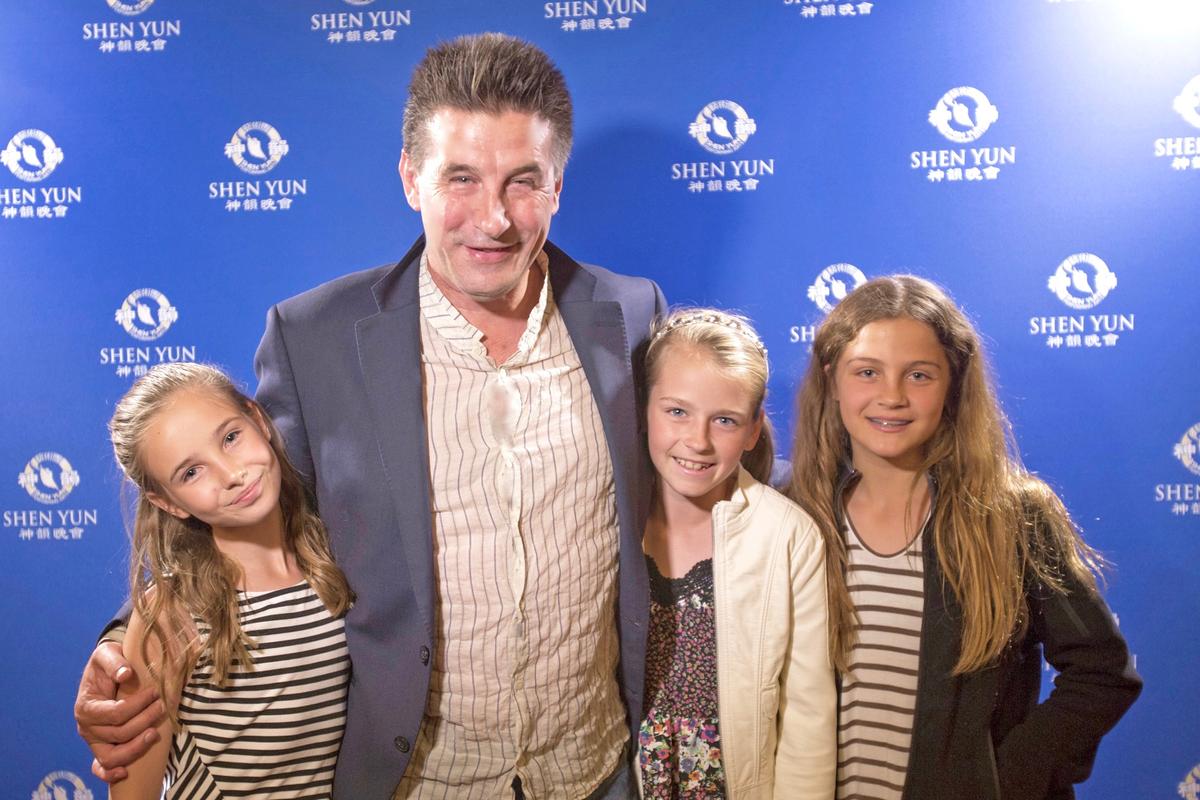 William Baldwin with his daughter Brooke, and Amelia, and another friend, after watching Shen Yun Performing Arts at the Granada Theatre in Santa Barbara on the evening of April 30, 2016. (Courtesy of NTD Television)