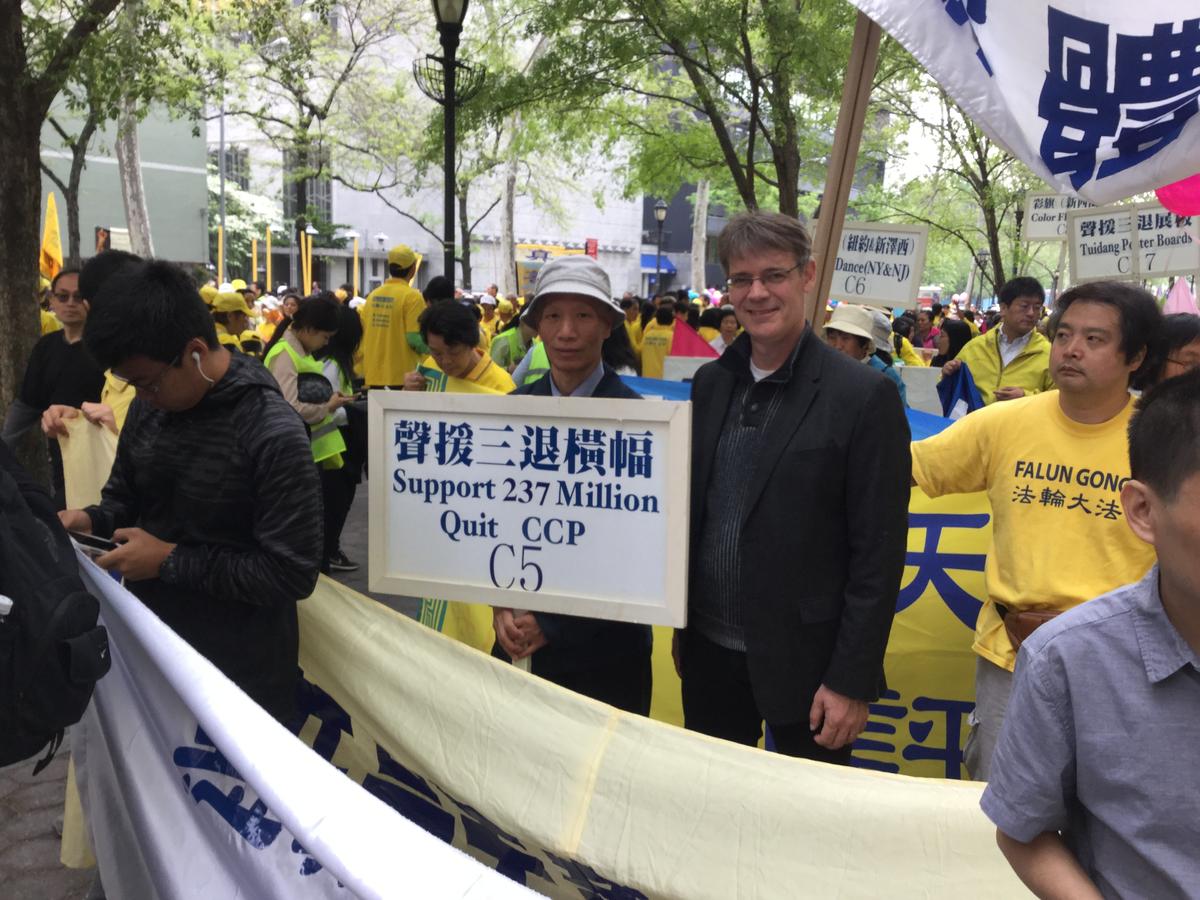 David Tompkins, spokesperson of the Tuidang Center. (Frank Fang/Epoch Times)
