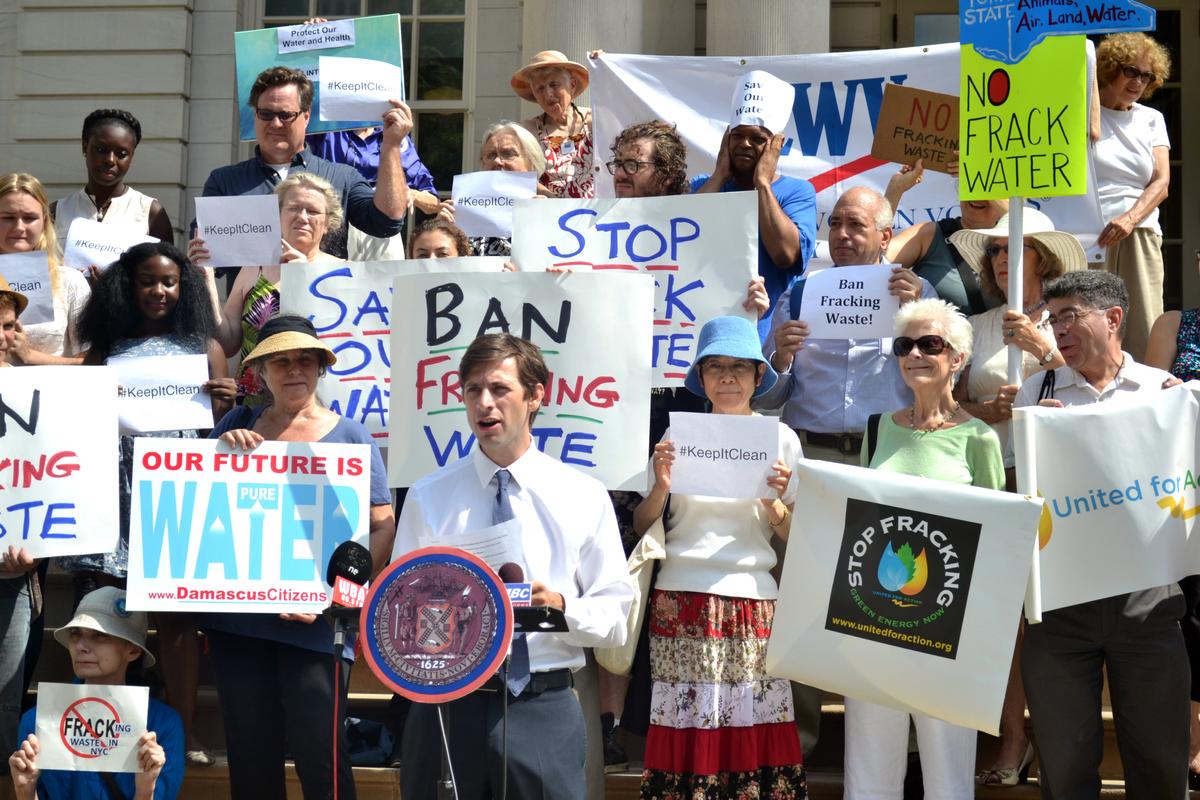 New York City Councilmember Stephen Levin, lead sponsor of Intro 446-A, speaks at a rally on the steps of City Hall in favor of the bill, which would ban hydraulic fracturing waste from New York City, on Aug. 16, 2016. (Courtesy of the Office of Councilmember Stephen Levin)
