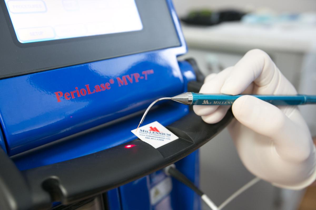 The PerioLase MVP-7 at Madison Avenue Periodontics in New York. (Benjamin Chasteen/Epoch Times)